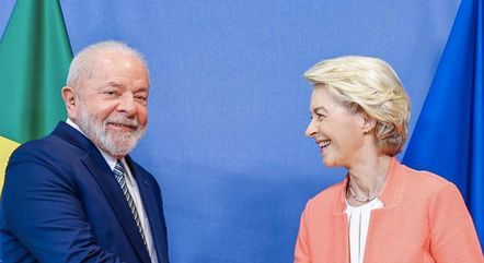 Lula com a presidente da Comissão da UE