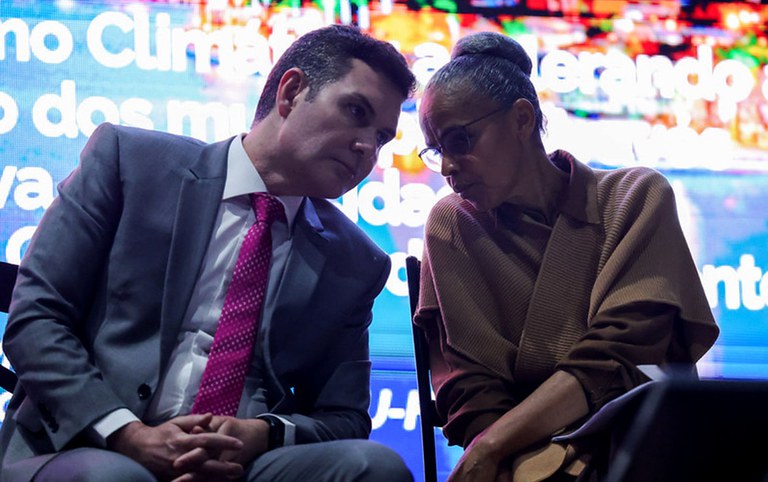 Marina Silva e Jader Filho alertam para necessidade de sair da gestão do desastre para a gestão do risco